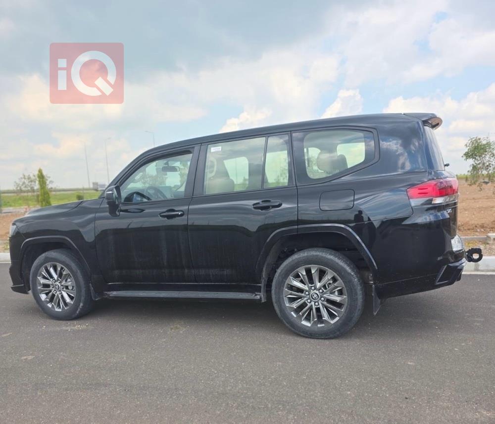 تويوتا لاندكروزر